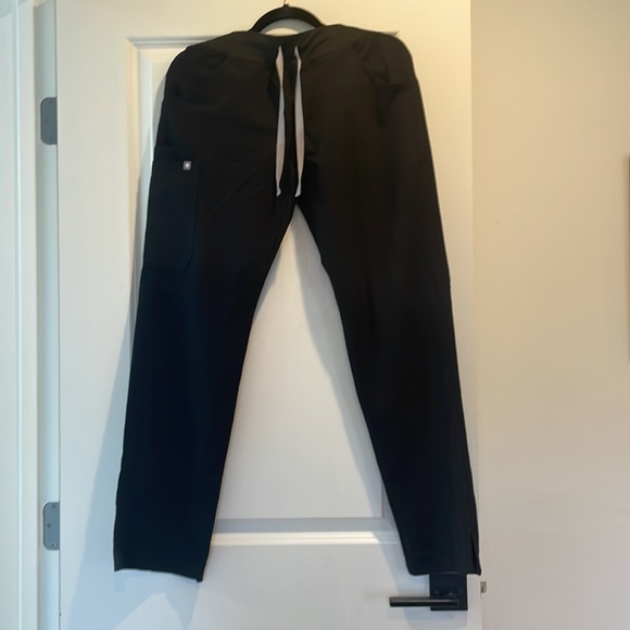 Figs Technical Collection Pants Size S - Picture 1 of 10